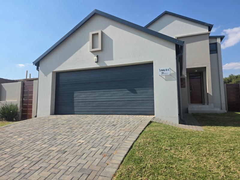4 Bedroom Property for Sale in La Camargue Private Country Estate North West